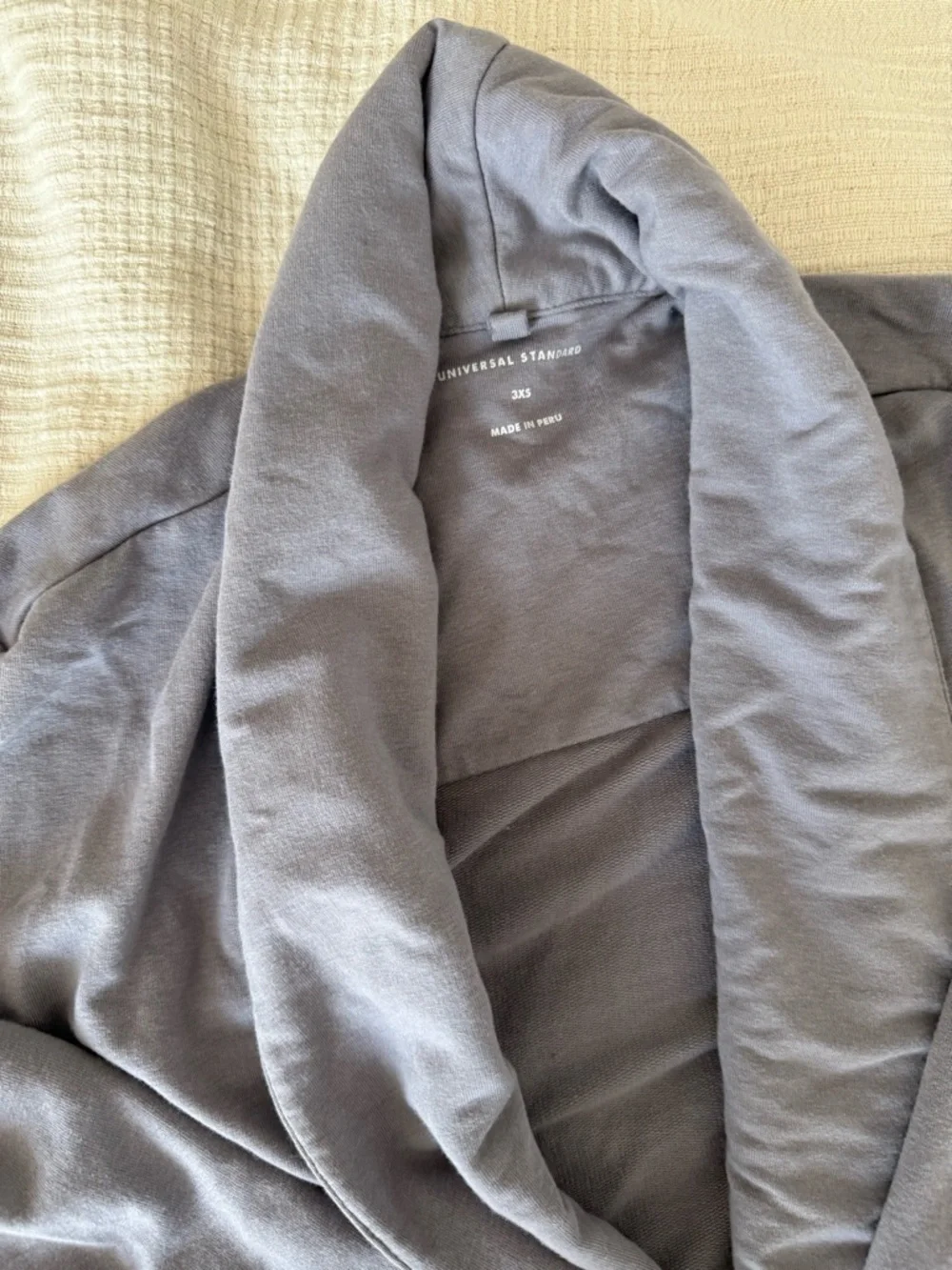 Universal Standard Robe - Picture 2 of 7